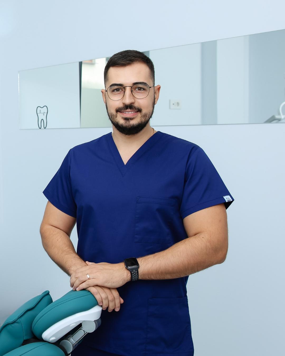 Dr. Alexandru Crețu